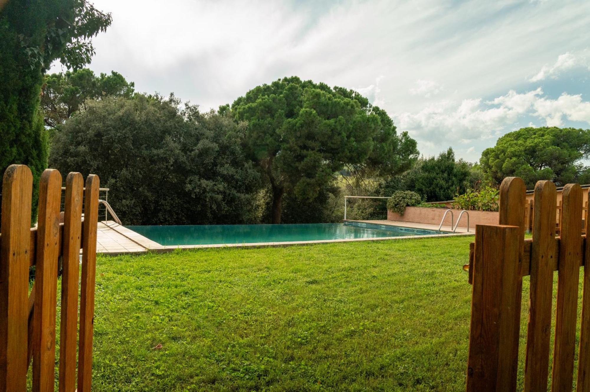 Casa Rural El Bruguer Vell Santa Eulalia de Ronsaná Eksteriør billede